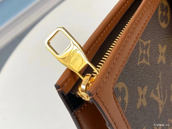 Frstbag ru LOUIS VUITTON CHANELUTCH 0802